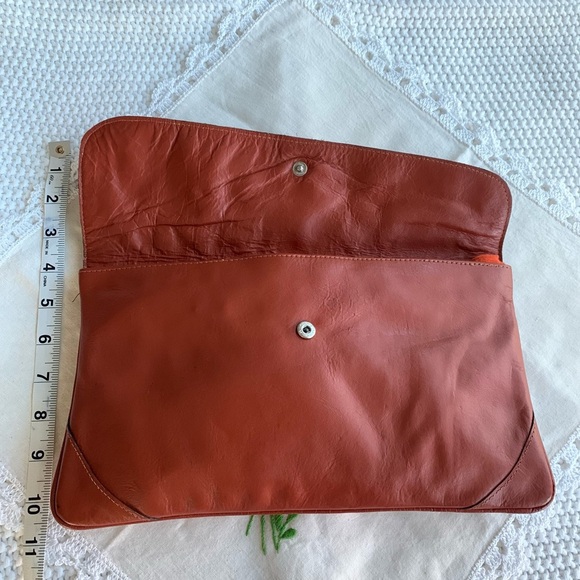 Vintage Kane M Envelope Clutch - Picture 4 of 9